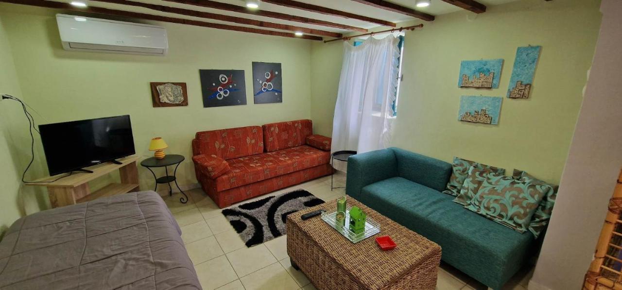 Alexanderland Apartment Pélla